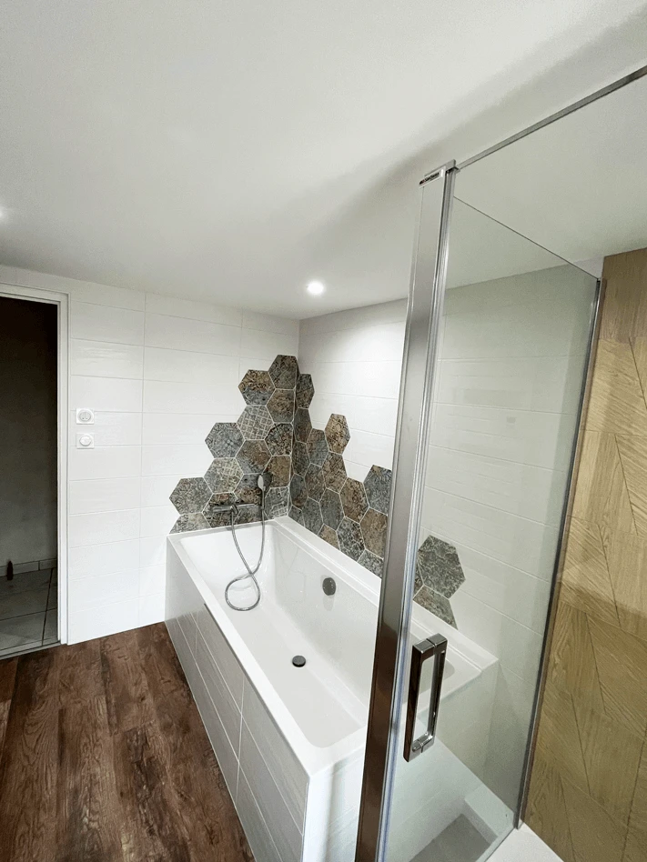 refection-salledebain-r1renovations-1